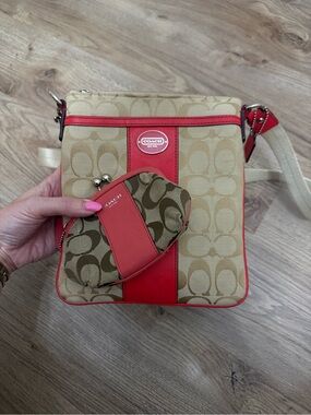 Coach Signature Crossbody & Kisslock Coin Purse Set | Khaki & Coral Pink